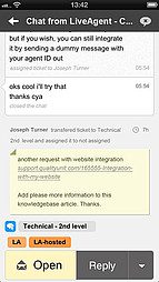 Interfaccia app iOS di LiveAgent - Vista chat