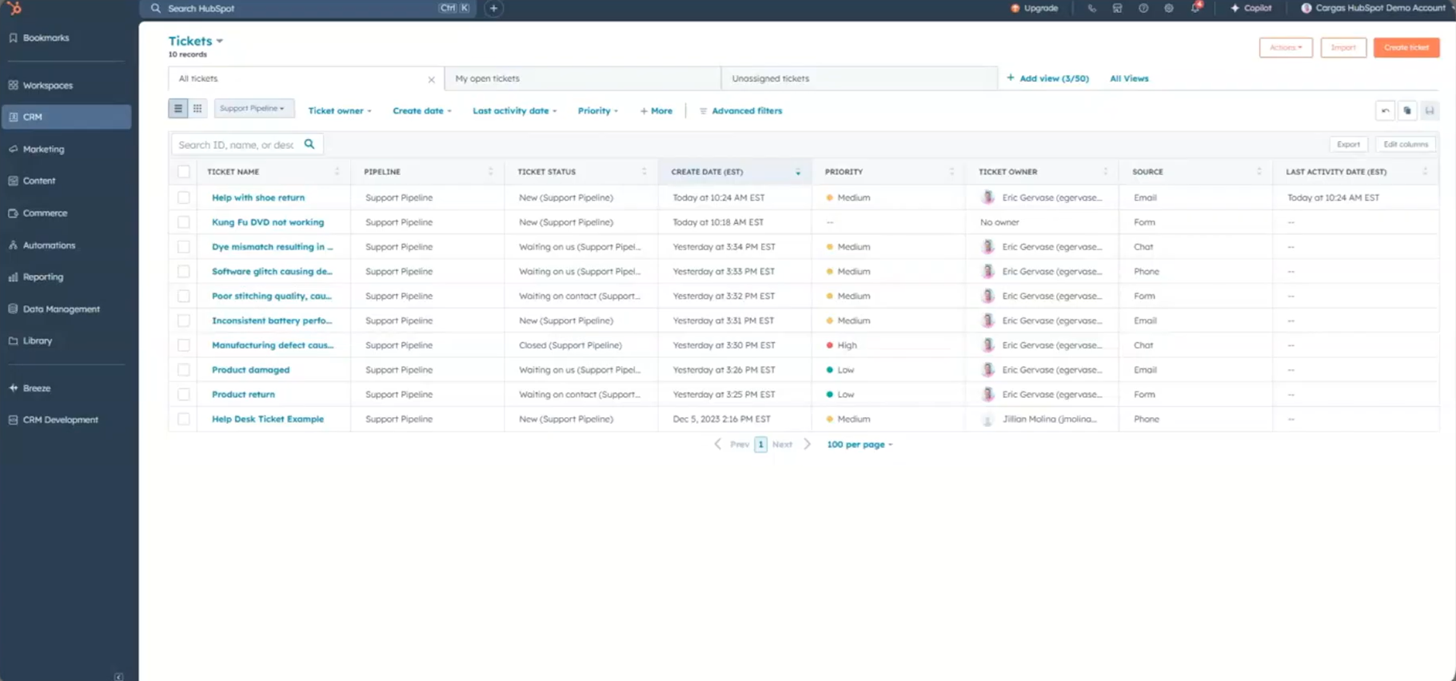 Help desk HubSpot Service Hub con pipeline ticket e record CRM