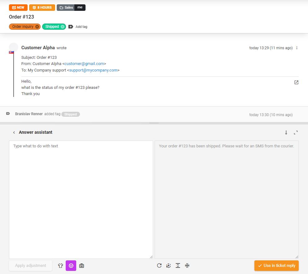 Strumento AI Answer Assistant in uso per una risposta al ticket
