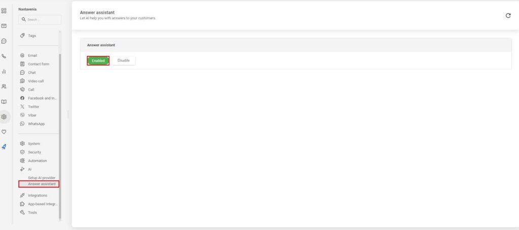 Immagine che mostra come abilitare l'Assistente di risposta in LiveAgent